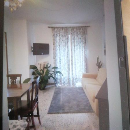 トッリ・デル・ベーナコCasa Silvioアパートメント エクステリア 写真